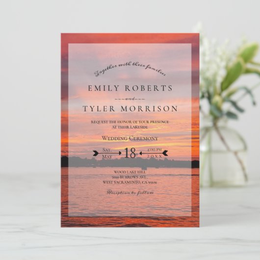 Rustic Lake Sunset Lakeside Wedding Invites © Kaart (Staand voorkant)