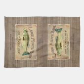 Rustic Lakeside Cabin Large Mouth Bass Vist Theedoek (Horizontaal)