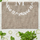 Rustic Laurel Wreath Farmhouse Style Monogramed Theedoek (Gevouwen)