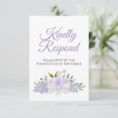 Rustic Lavender Paarse Floral Bouquet Wedding RSVP Kaartje (Staand voorkant)