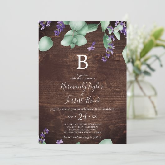Rustic Lavender | Wooden Monogram Weddenschap Kaart (Staand voorkant)