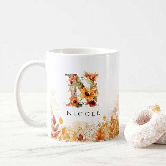 Rustic Letter N Monogram Initiaal Herfst Koffiemok (Met donut)