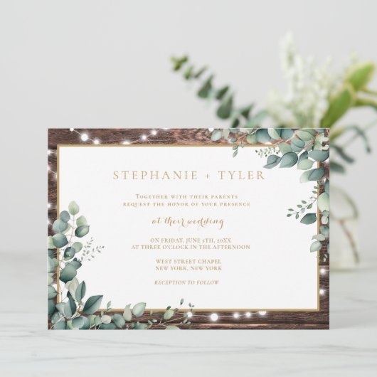 Rustic Lights Greenery Wedding Uitnodiging (Staand voorkant)