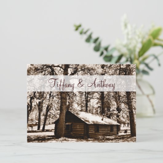 Rustic Log Cabin Pine Trees Wedding Invitations Kaart (Staand voorkant)