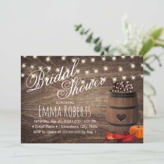 Rustic Love Sign Wine Barrel Autumn Vrijgezellenfe Kaart (Staand voorkant)