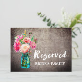 Rustic Mason Jar en Flowers Wedding Reserved Sign Kaart (Staand voorkant)