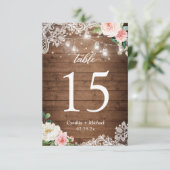 Rustic Mason Jar Light Floral Wedding Table Number RSVP Kaartje (Staand voorkant)