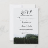 Rustic Misty Foggy Pine Trees Rain Forest Rsvp Kaartje (Voorkant)