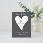 Rustic Modern Blue Heart Wedding Save the Date Aankondigingskaart (Staand voorkant)