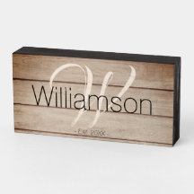Rustic Modern Familienaam Farmhouse Monogram Wood