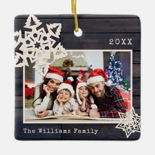 Rustic Modern Photo DIY Snowflake Familienaam Wood Keramisch Ornament (Voorkant)