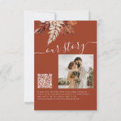 Rustic moderne terracotta bloem QR code bruiloft Save The Date (Achterkant)