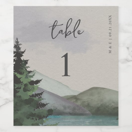 Rustic Mountain Evergreen Wedding Table Number Wijn Etiket (Enkel label)