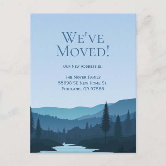 Rustic Mountain Forest Stream met pijnbomen Briefkaart (Voorkant)