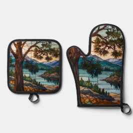 Rustic mountain range landscape stain glass  ovenwant & pannenlap set
