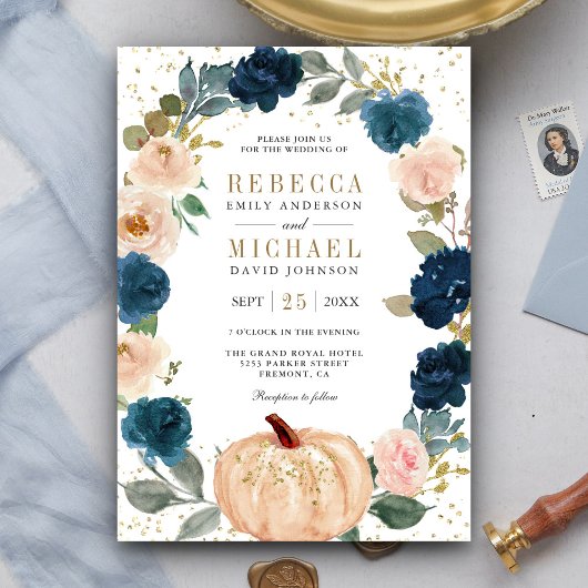 Rustic Navy Blue en Peach Floral Pumpkin Wedding Kaart