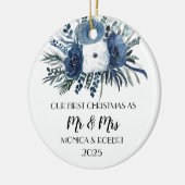 Rustic Navy Blue Floral Rozen Eerste Kerstdag Keramisch Ornament (Links)