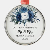 Rustic Navy Blue Floral Rozen Eerste Kerstdag Metalen Ornament (Voorkant)