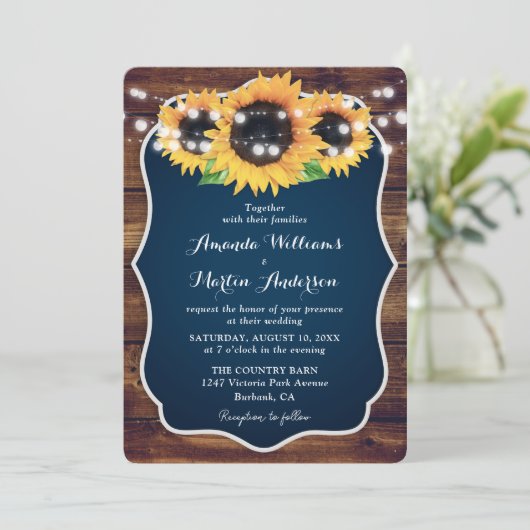 Rustic Navy Blue Sunflower String Lights Wedding Kaart (Staand voorkant)