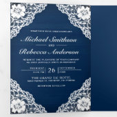 Rustic Navy Blue Wood Lace String Lights Wedding Drieluik Uitnodiging (Binnenzijde eerst)
