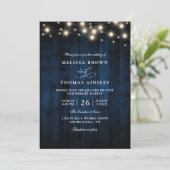 Rustic Navy Blue Wood String Light QR Code Wedding Kaart (Staand voorkant)