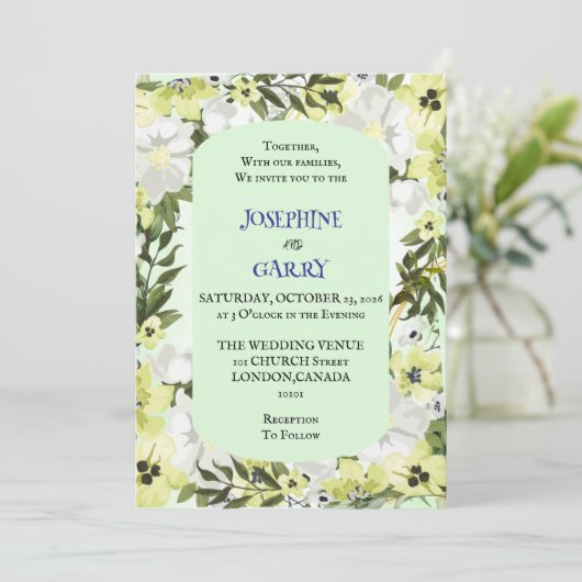 Rustic Neutral Floral Wedding Invitation Kaart (Staand voorkant)