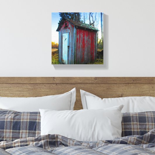 Rustic Old Junk Yard Outhouse Canvas Afdruk (Insitu (Slaapkamer))