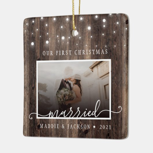 Rustic Ons eerste kersthuwelijk 2 Foto Keramisch Ornament (Links)