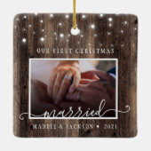Rustic Ons eerste kersthuwelijk 2 Foto Keramisch Ornament (Achterkant)