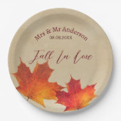 Rustic Oranje Verliefd Bladeren Herfst Bruiloft Papieren Bordje (Voorkant)