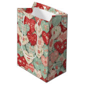 Rustic Patchwork Harten Picknick Patroon (2) Medium Cadeauzakje (Voorkant Gekanteld)