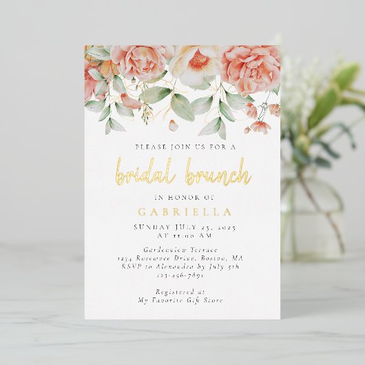 Rustic Peach Floral Bridal Brunch Gold Folie Uitnodiging (Staand Voorkant)