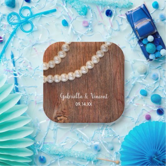 Rustic Pearls en Barn Wood Country Weddenschap Papieren Bordje (Feest)