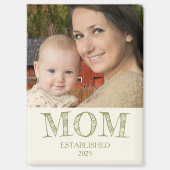 Rustic Personalize Name Year Established Mom Gift Magneet (Voorkant)