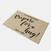 Rustic Personalized Name Fun "Prepare for a Hug" Deurmat (Schuin)