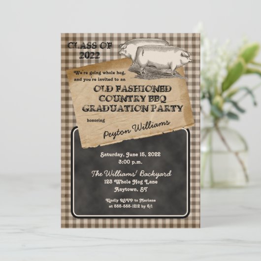Rustic Pig Roast Backyard BBQ Graduparty Kaart (Staand voorkant)