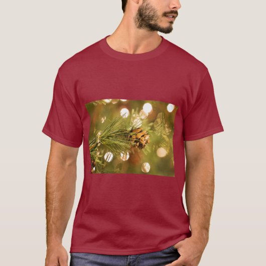 Rustic Pine Cone T-Shirt – Natural Woodland Charm (Voorkant)