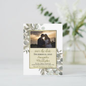 Rustic Pine & Eucalyptus Goud Save the Date Foto Aankondigingskaart (Staand voorkant)