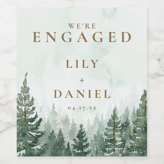 Rustic Pine Tree Forest Engagement Party Wijn Etiket (Enkel label)