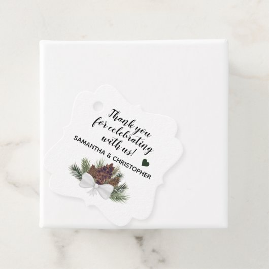 Rustic Pinecones & Pine Branches Weddenschap Bedan Bedankjes Labels (In situ)