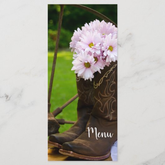 Rustic Pink Daisies Cowboy Boots Westerne bruiloft Menu (Voorkant)