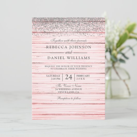 Rustic Pink Wood Silver Glitter Wedding Invite Kaart (Staand voorkant)