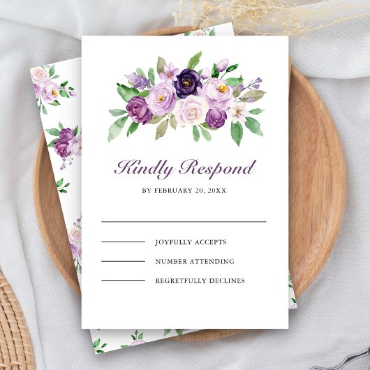Rustic Purple Floral Wedding RSVP Kaartje