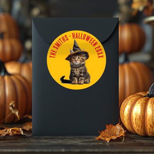 Rustic Red And Orange Kitten Witch Halloween Ronde Sticker