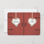 Rustic Red Barn en Daisies Country Wedding RSVP Kaartje (Achterkant)