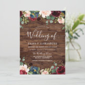 Rustic Red Floral Wood Burgundy Wedding Invite Kaart (Staand voorkant)
