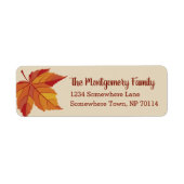 Rustic Red Herfst Leaf & Family Name Etiket (Voorkant)