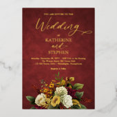 Rustic Red | SINAASAPPEL | Gold Floral Bouquet Wed Folie Uitnodiging (Voorkant)