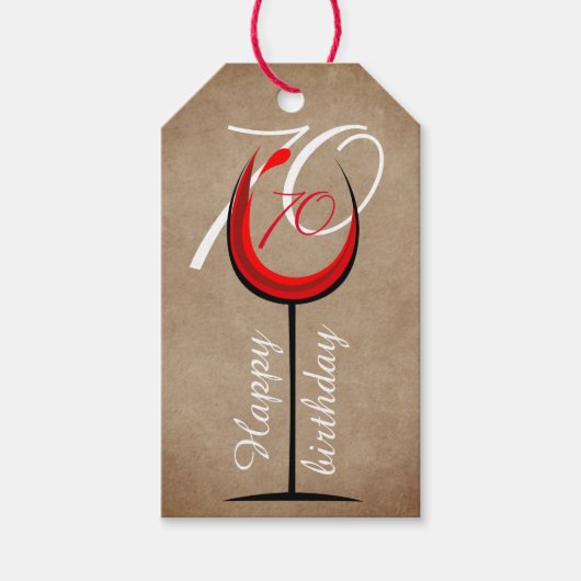 Rustic Red Wine Glass Script 70th Birthday Cadeaulabel (Voorkant)