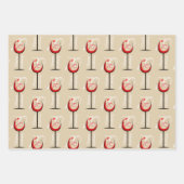 Rustic Red Wine Glass Script 70th Birthday Gift Inpakpapier Vel (Voorkant)